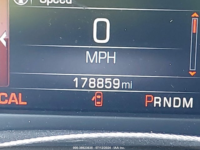 GMC YUKON SLE 2015 1GKS2AKCXFR541386 Image 16