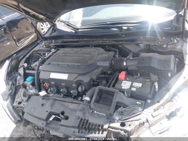 1HGCR3F97HA004614 Honda Accord Touring V6