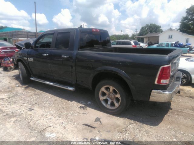 2017 RAM 1500 1C6RR7JT8HS515561 Photo 2