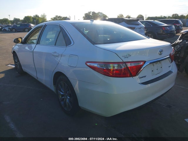 Toyota CAMRY XLE 2015 4T1BF1FK4FU978360 Image 3