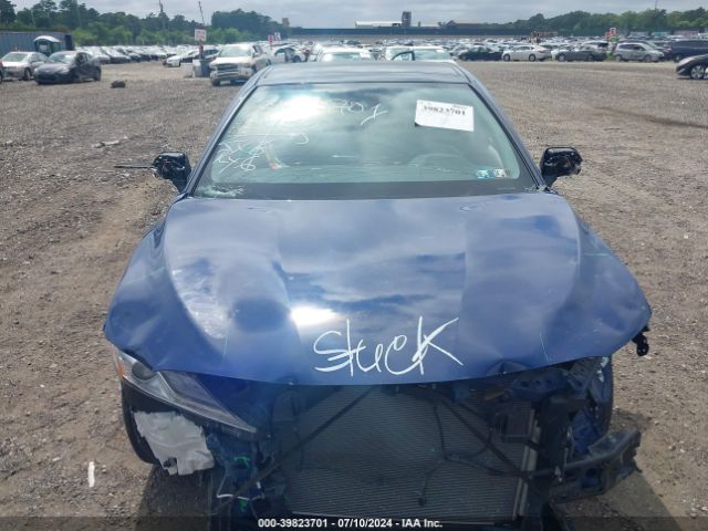 4T1F11BK7RU114879 Toyota CAMRY XLE