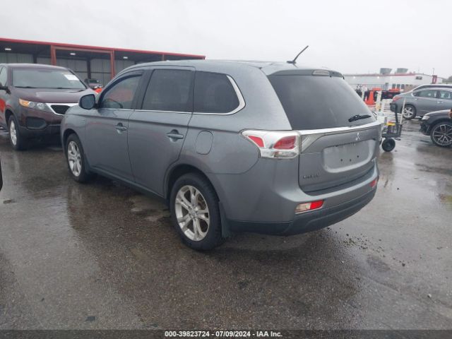 2014 MITSUBISHI OUTLANDER JA4JZ4AX8EZ000516 Photo 2