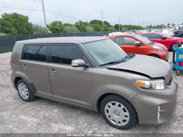 Scion XB 2014 JTLZE4FE2EJ066347 Image 12