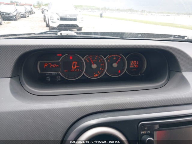 JTLZE4FE2EJ066347 Scion XB