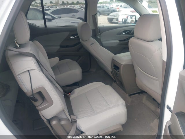 Chevrolet Traverse 1lt 2018 1GNERGKW2JJ279802 Image 8