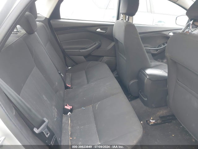 Ford FOCUS SE 2015 1FADP3F29FL205658 Image 8