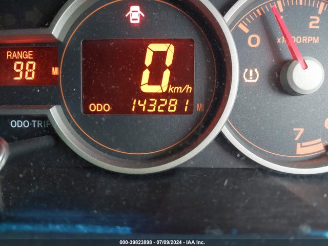 Scion XB 2014 JTLZE4FE4EJ049274 Image 15