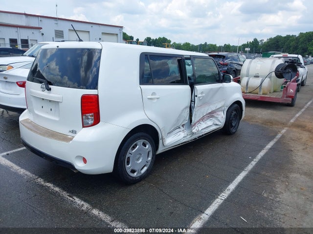 JTLZE4FE4EJ049274 Scion XB