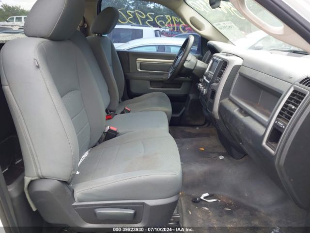 3C6JR6DM2FG671577 RAM 1500 Tradesman