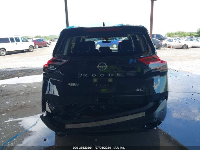 JN8BT3CA2PW416536 Nissan Rogue Sl Fwd