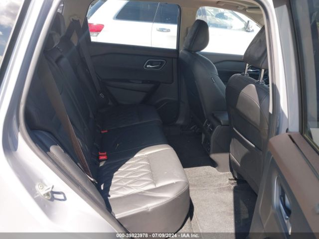 JN8AT3DC0MW105937 Nissan Rogue Platinum Fwd