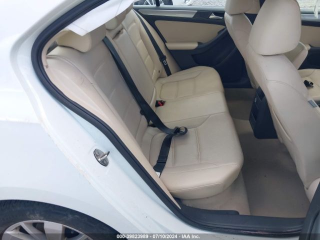 3VWD67AJ2GM339377 Volkswagen Jetta 1.4t Se