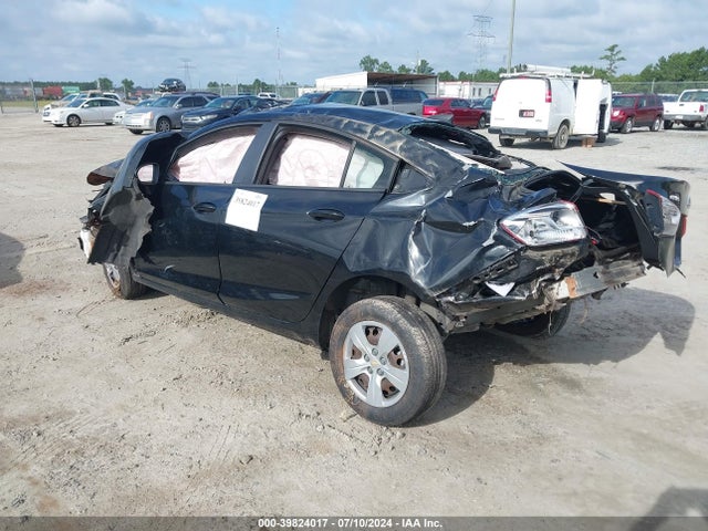 1G1BC5SMXJ7168548 Chevrolet Cruze Ls Auto