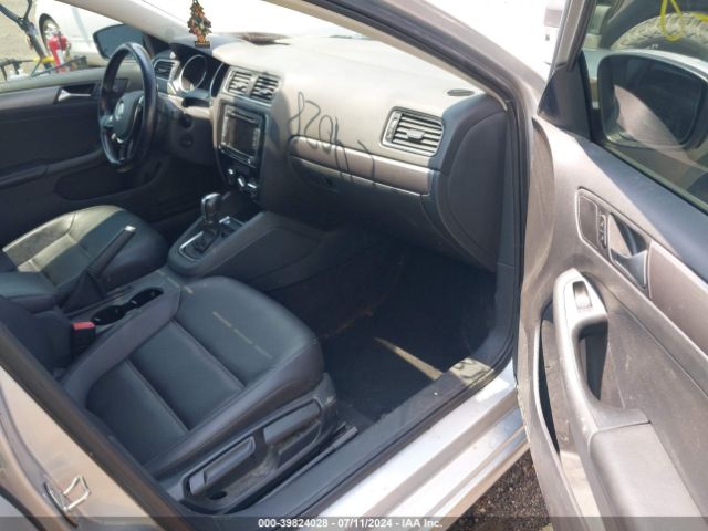 3VWLA7AJ6FM286837 Volkswagen Jetta 2.0l Tdi Se