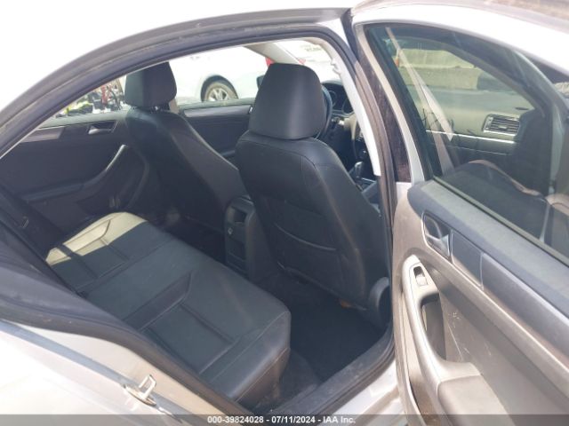 3VWLA7AJ6FM286837 Volkswagen Jetta 2.0l Tdi Se
