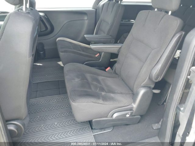 2C4RDGBGXHR856695 Dodge Grand Caravan Se Plus