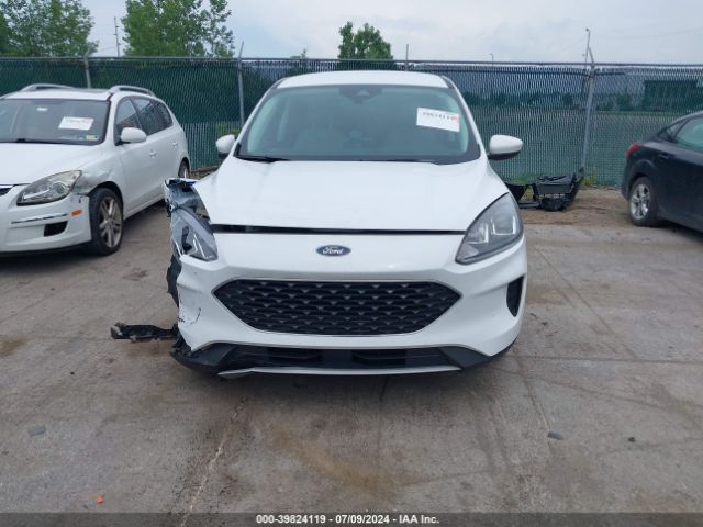 1FMCU9G62MUA10295 Ford ESCAPE SE