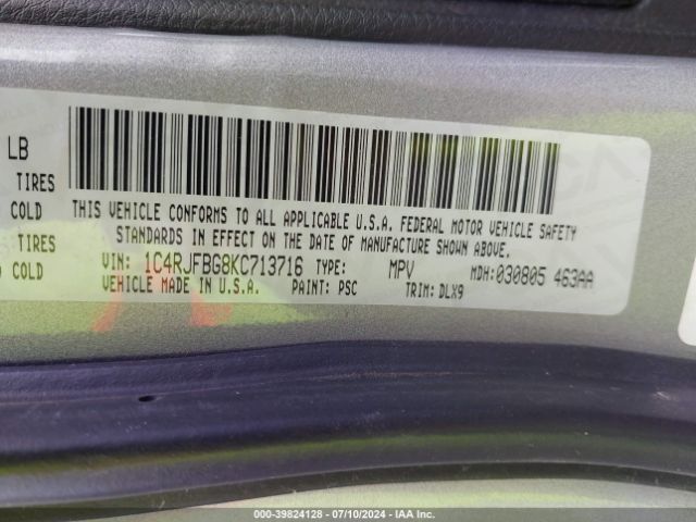 2019 JEEP GRAND CHEROKEE 1C4RJFBG8KC713716 Photo 8