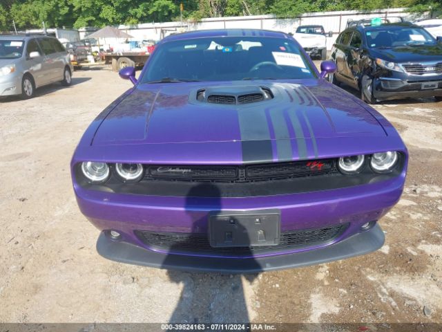 2C3CDZFJXJH314519 Dodge Challenger 392 Hemi Scat Pack Shaker