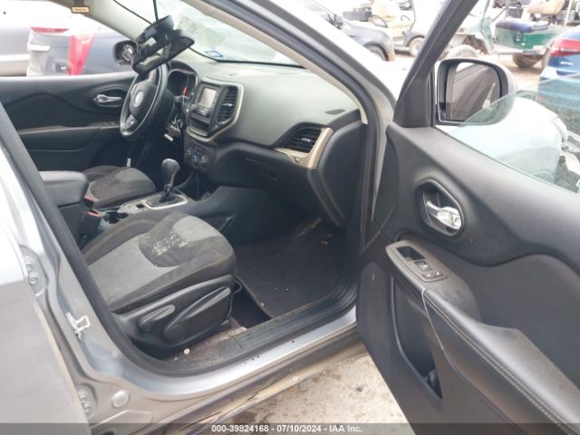 1C4PJLAB4GW248255 Jeep Cherokee Sport