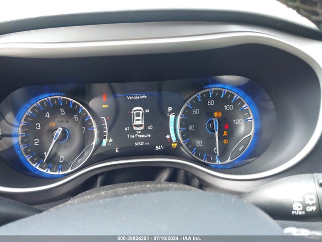 2C4RC1BG9NR128636 Chrysler Pacifica Touring L