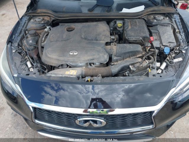 SJKCH5CP5HA033574 Infiniti Qx30 Premium