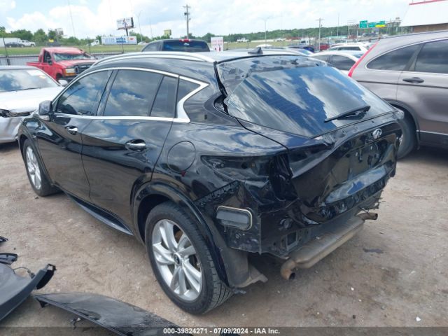 SJKCH5CP5HA033574 Infiniti Qx30 Premium