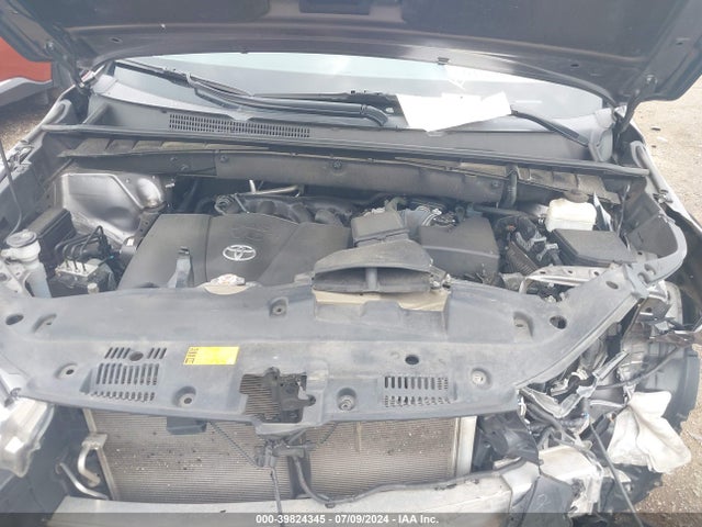 Toyota Highlander Xle 2018 5TDJZRFH4JS889184 Image 10