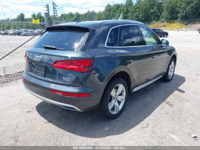 WA1BNAFY8J2245366 Audi Q5 2.0t Premium/2.0t Tech Premium