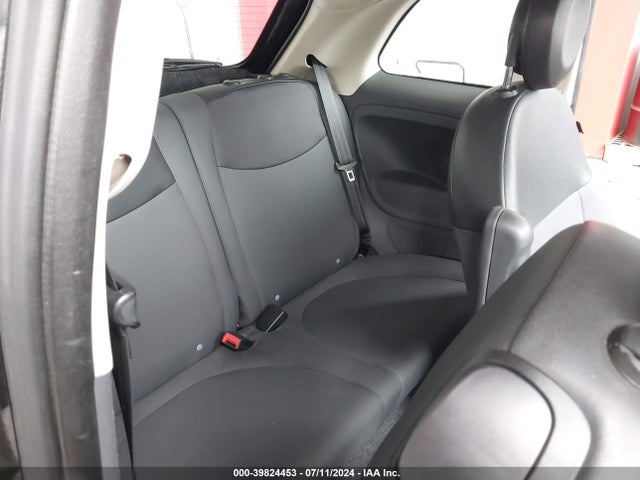 2013 FIAT 500 3C3CFFAR0DT511653 Photo 7
