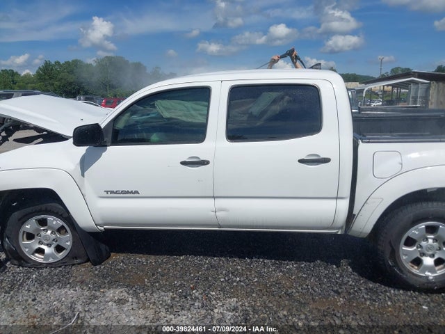 Toyota Tacoma Base V6 2015 5TFLU4EN6FX133732 Image 14