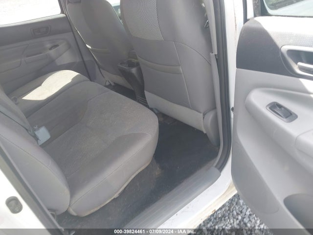 Toyota Tacoma Base V6 2015 5TFLU4EN6FX133732 Image 8