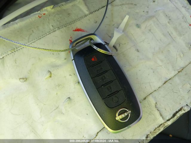 JN8BT3BBXRW171840 Nissan Rogue Sv Intelligent Awd