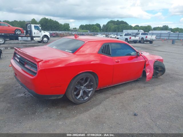 2C3CDZAG0JH111473 Dodge Challenger Sxt Plus