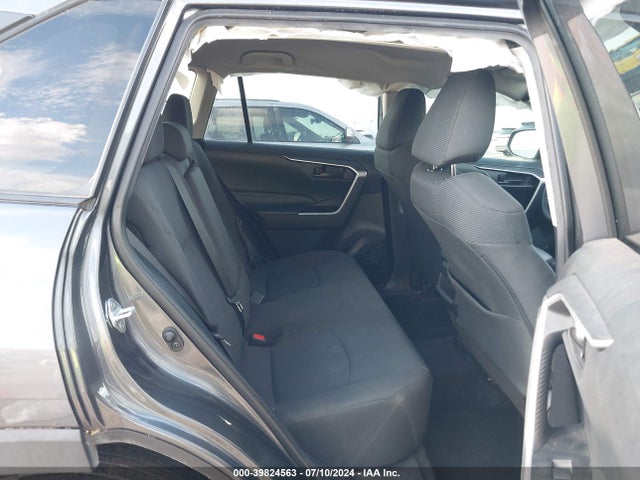Toyota RAV4 LE 2021 2T3F1RFVXMC185692 Image 8
