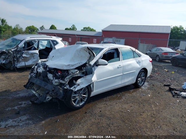 Toyota CAMRY SE 2017 4T1BF1FK9HU384348 Image 2