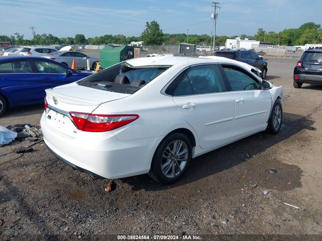 Toyota CAMRY SE 2017 4T1BF1FK9HU384348 Image 4