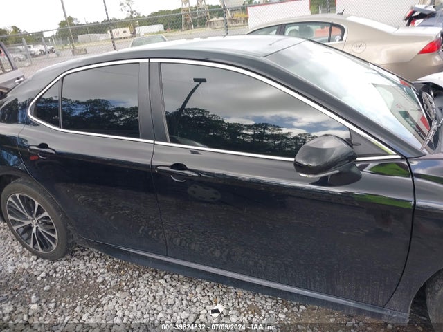 Toyota CAMRY SE 2018 4T1B11HKXJU017119 Image 13