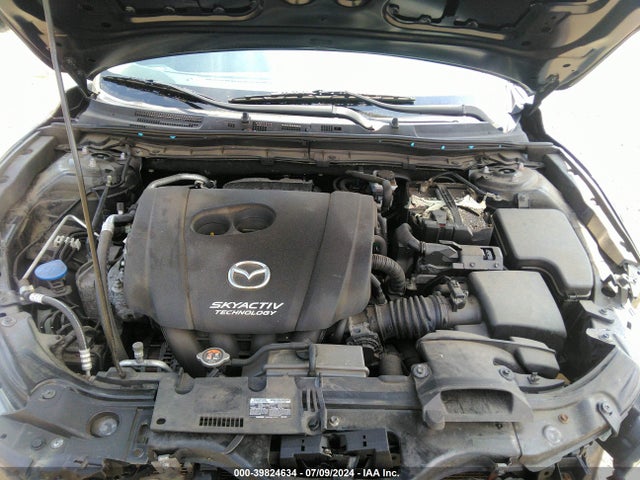 3MZBN1V33JM179407 Mazda Mazda3 Touring