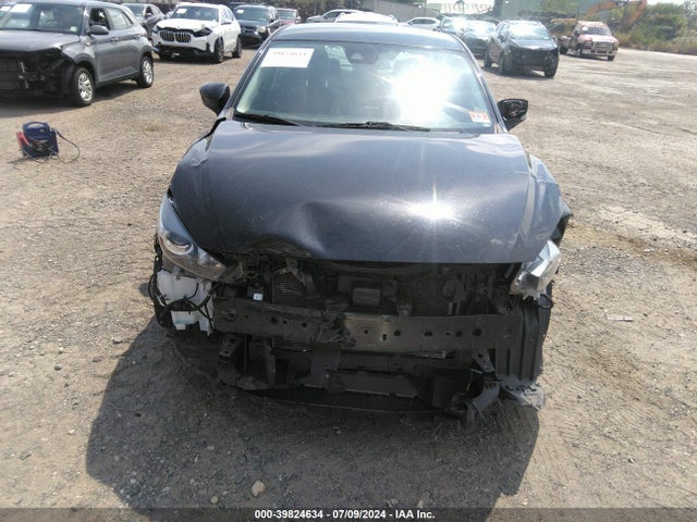 3MZBN1V33JM179407 Mazda Mazda3 Touring
