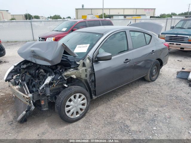 3N1CN7AP5HL821406 Nissan Versa 1.6 S