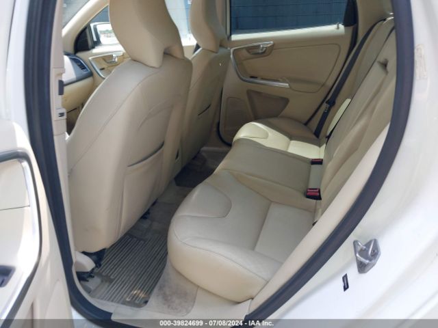 YV4612RK8F2665150 Volvo Xc60 T5/t5 Premier