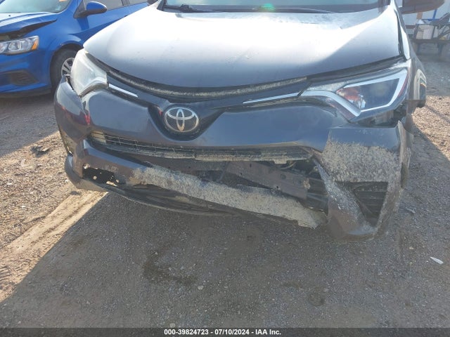 Toyota RAV4 LE 2017 JTMZFREV1HJ144645 Image 6