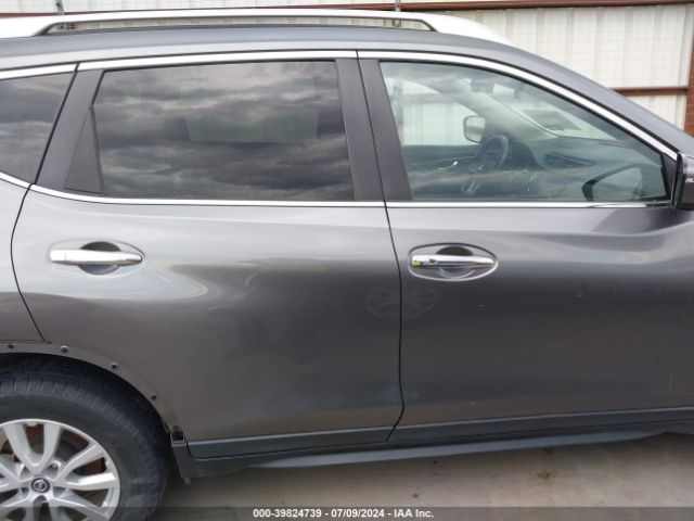 KNMAT2MT8JP504882 Nissan ROGUE SV