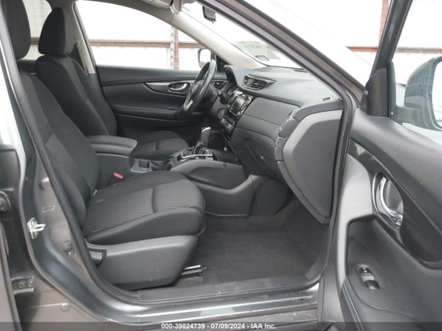 KNMAT2MT8JP504882 Nissan ROGUE SV