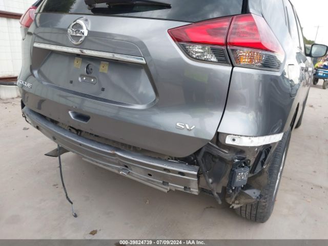 KNMAT2MT8JP504882 Nissan ROGUE SV