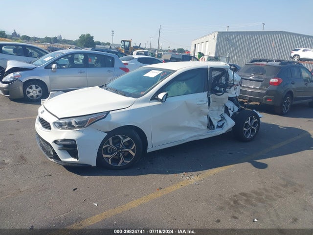 3KPF24AD6LE245717 KIA Forte Lxs