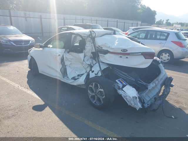 3KPF24AD6LE245717 KIA Forte Lxs