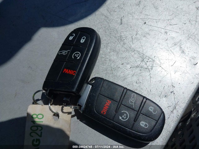 1C4RJFAG4KC565517 Jeep Grand Cherokee Upland 4x4