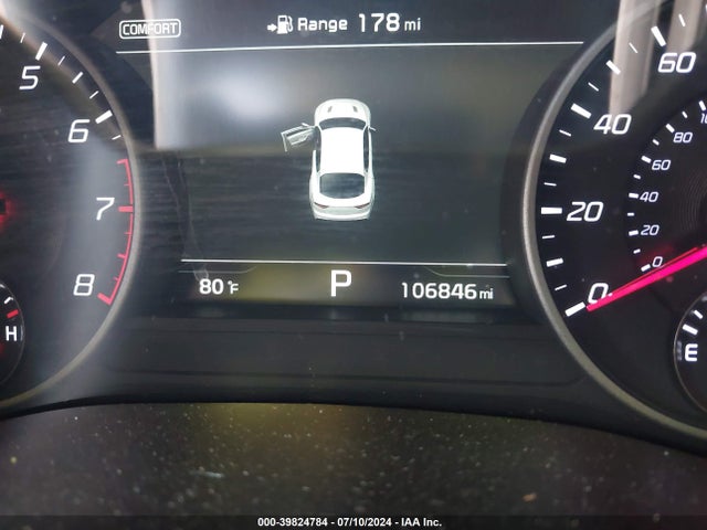 KIA Stinger Premium 2018 KNAE25LA7J6012031 Image 16